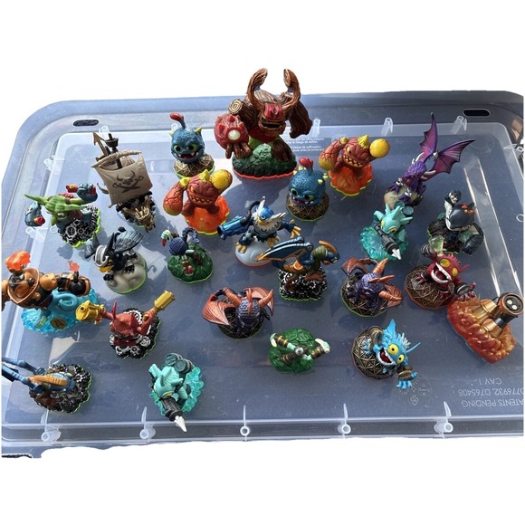 Other - Skylander Activision Lot Of 23 & 1 Bottom Piece Of Missing Top Piece